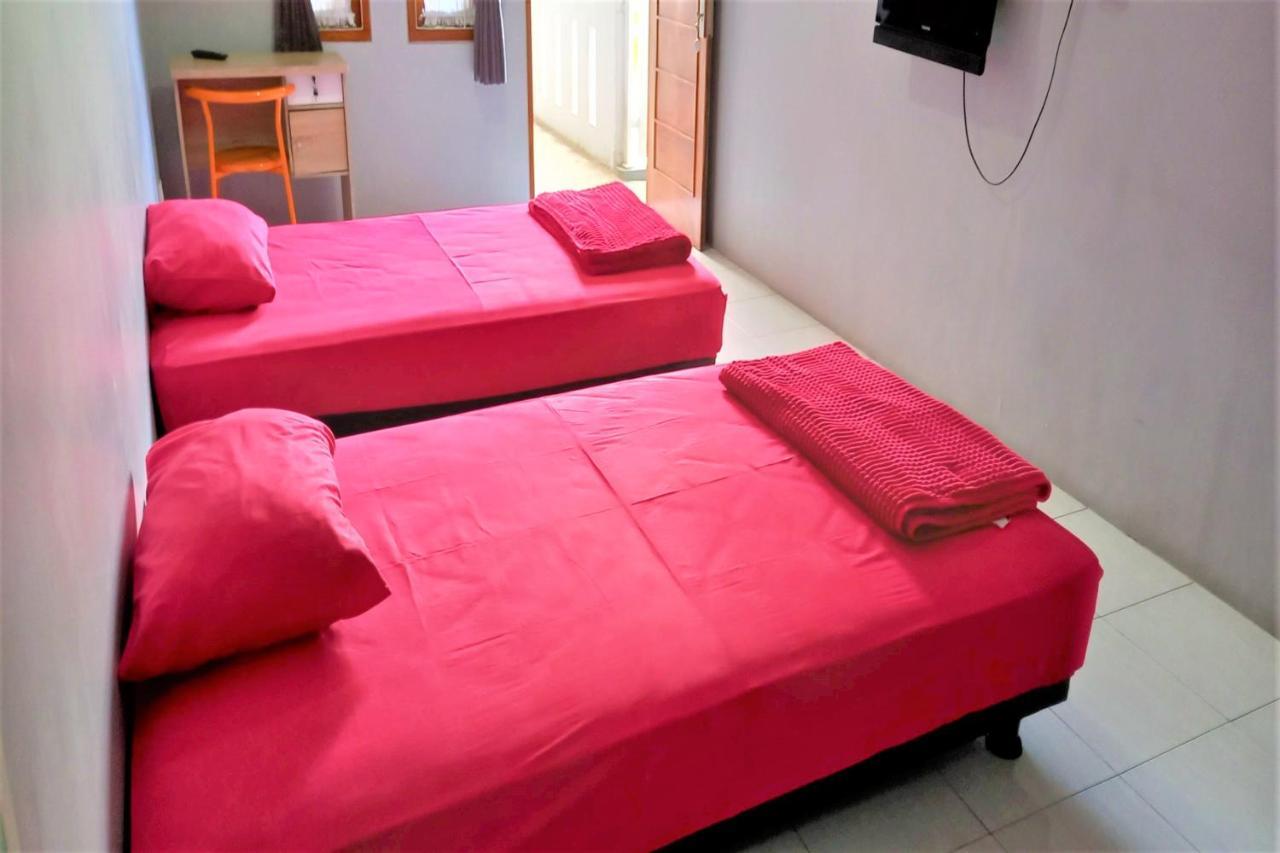 Nabila Syar'I Guest House Padalarang Exterior foto