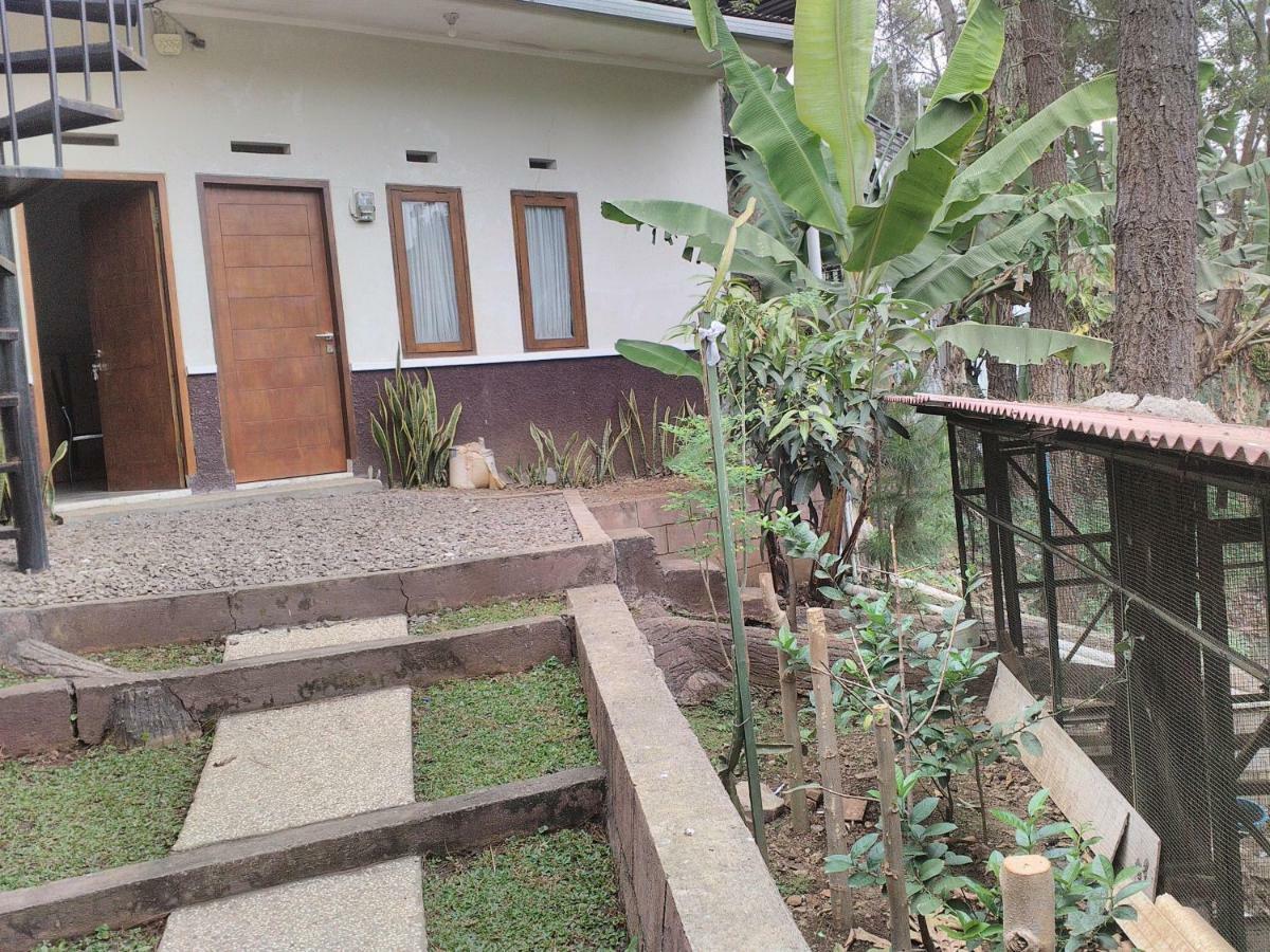 Nabila Syar'I Guest House Padalarang Exterior foto